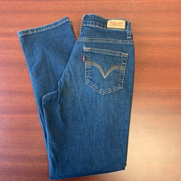 levis dark blue